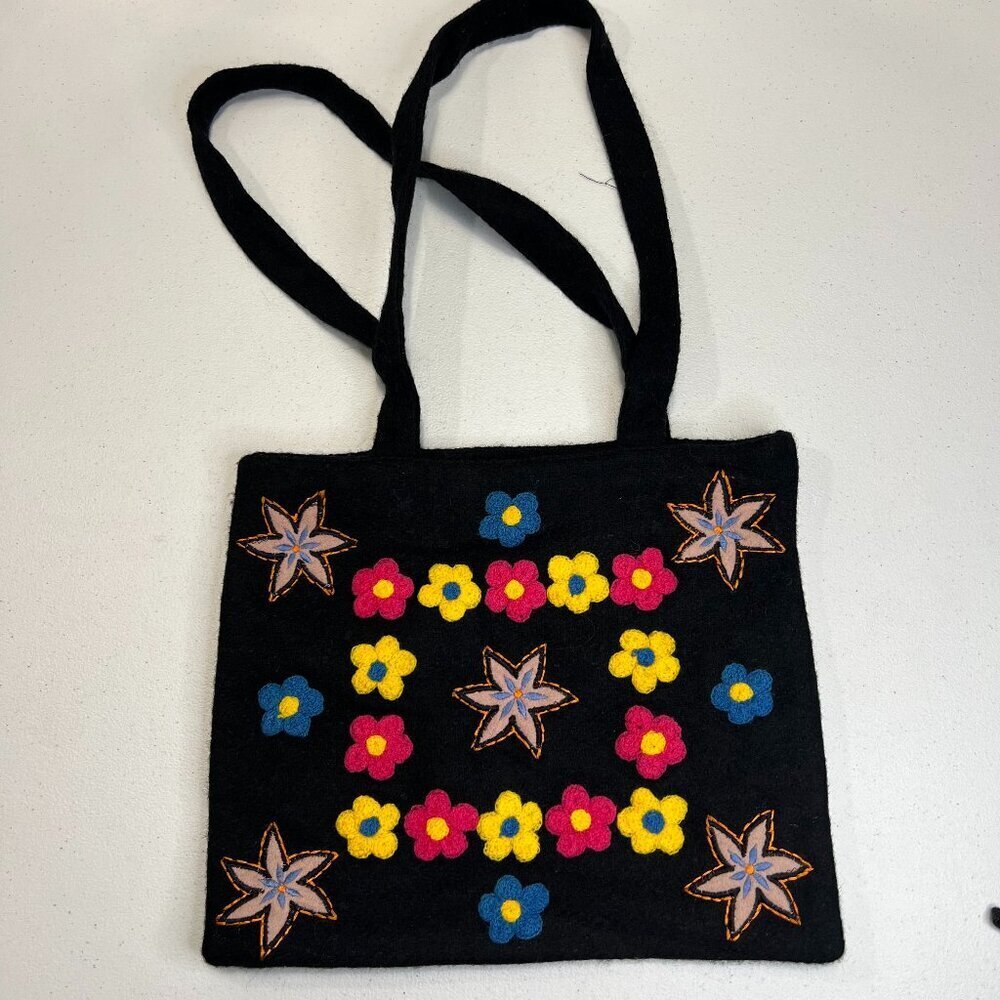 Barganza & Couture Embroidered Felt Tote Bag Red Floral Cottagecore Bohemian VTG